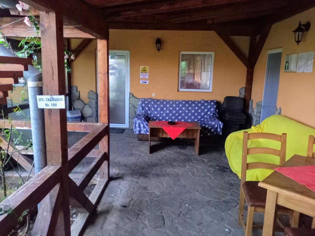 Natural Balkanic Selfcheckin Self-Catering Търговище Екстериор снимка